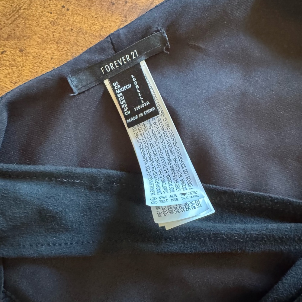 Forever 21 Dukes of Dallas Halter Top - Picture 4 of 4